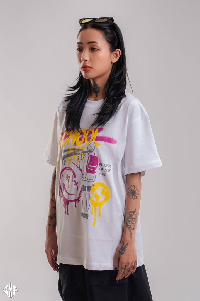 T003XLWHITE School Suck