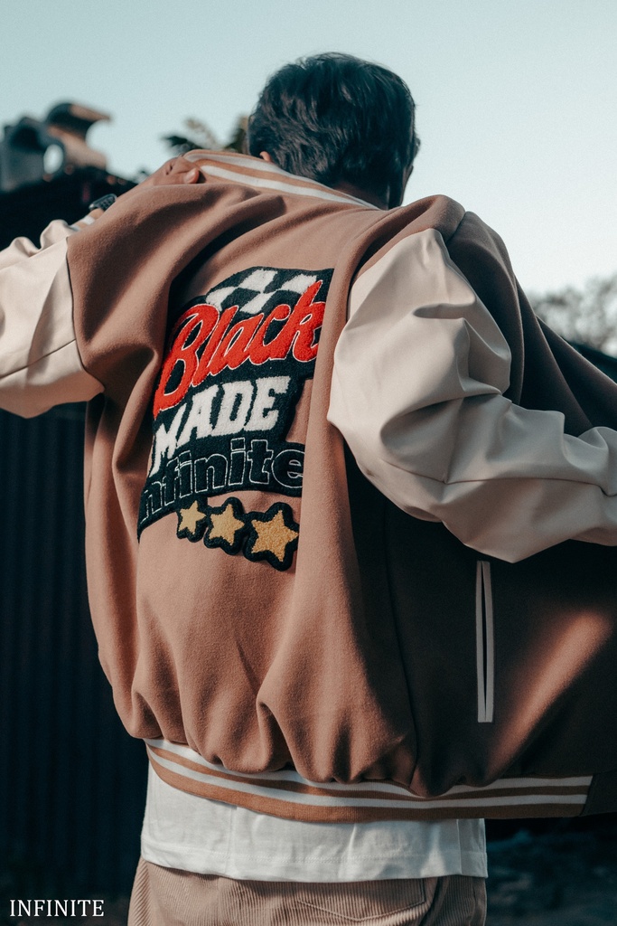 J009XLKHAKI INF VARSITY V-2[BLACK MADE]