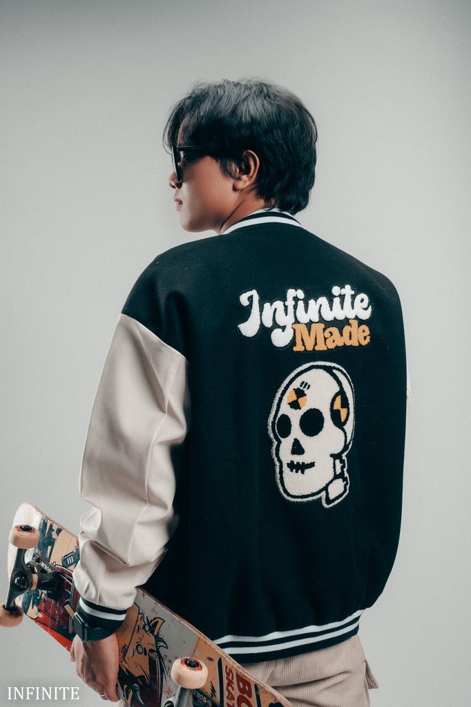 J012XLBLACK INF VARSITY [INFINITE MADE]