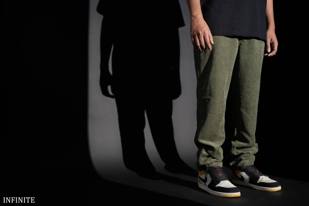 LP021LGREEN CORDUROY PANT